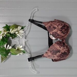 PINK Victoria's Secret Wear Everywhere Push-Up Bra